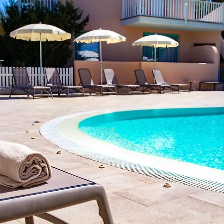 Park Asinara מלון 3*