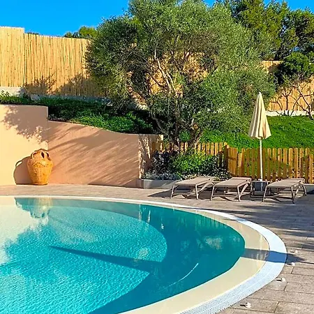 Park Asinara מלון 3*
